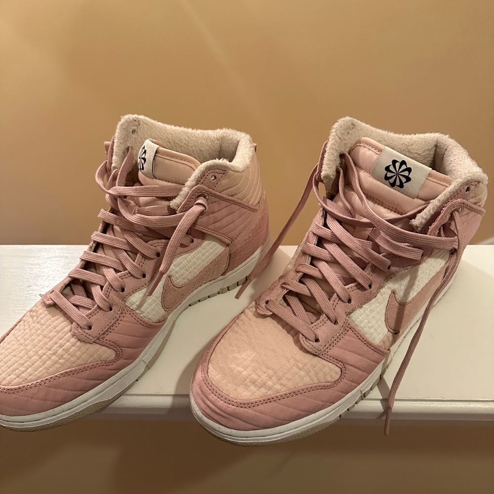 Nike Dunks (pink) - women’s size 10.5